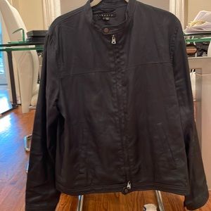 Theory Men’s Navy Blue Linen Jacket